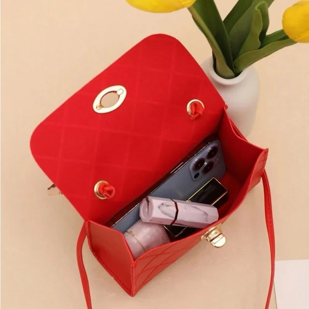 ⚠️Clearance Red Silk Scarf Handle Crossbody Bag - Picture 6 of 6